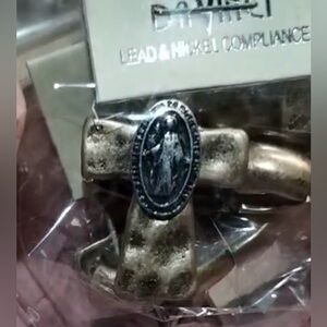 Cross Pendant Religious SAINT PROTECTION RUSTIC STRETCH RING OSFM UNISEX NWV